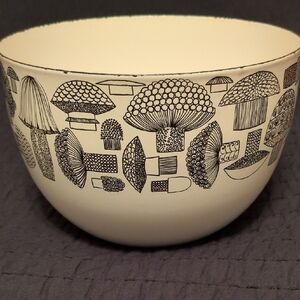 Kaj Franck Arabia Finel Enamel Mushroom Bowl